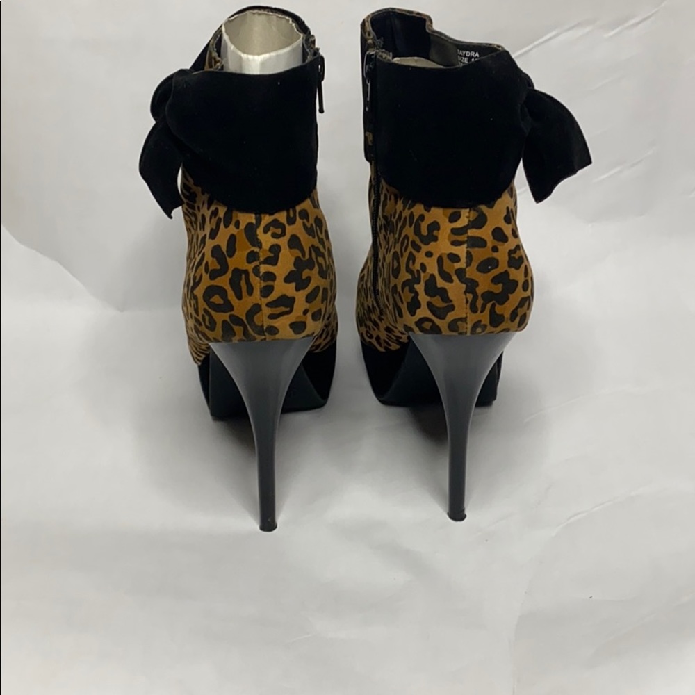 Booties - Picture 4 of 4